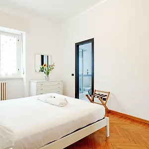 S. Maria Valle Roomy Flat Appartamento